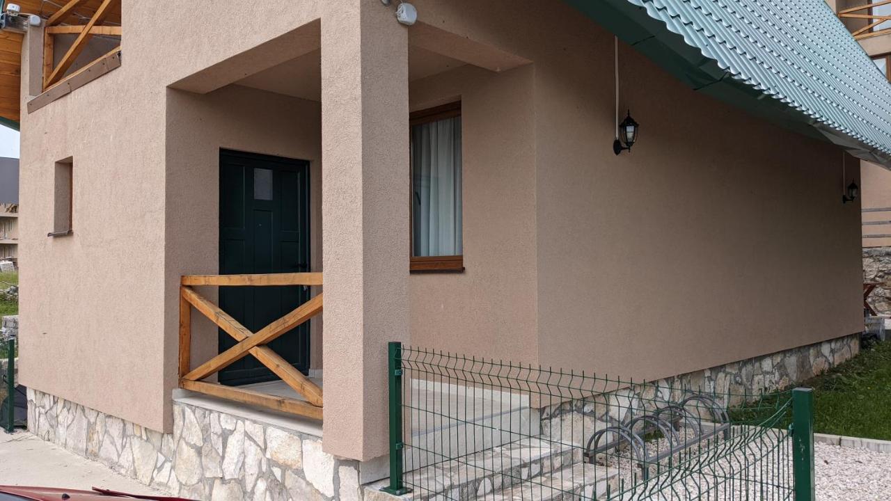 Apartment Complex "2313" Žabljak Buitenkant foto